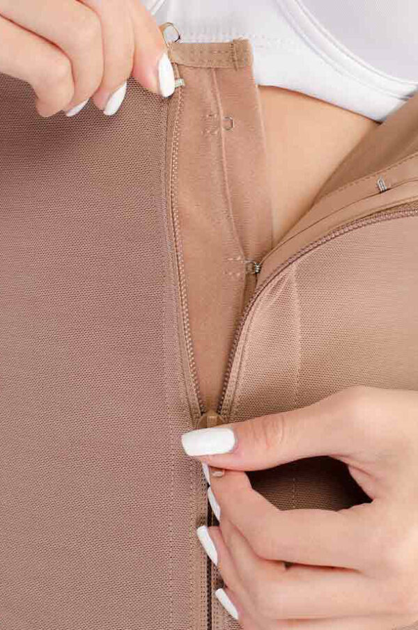 MID - THIGH COMPRESSION SHAPER WITH FRONT ZIPPER - Image 4